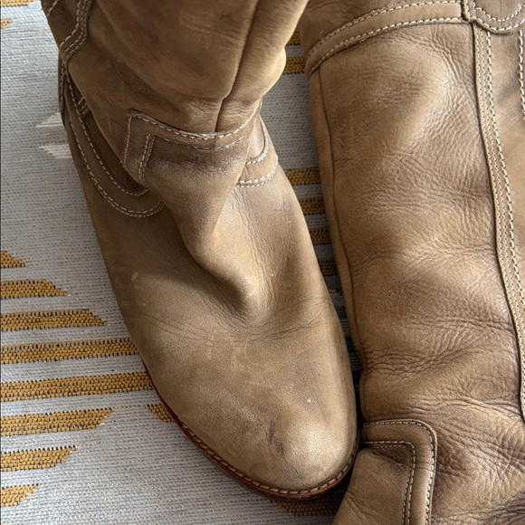 Timberland Women's Tan Leather Heeled Boots - Picture 7 of 9